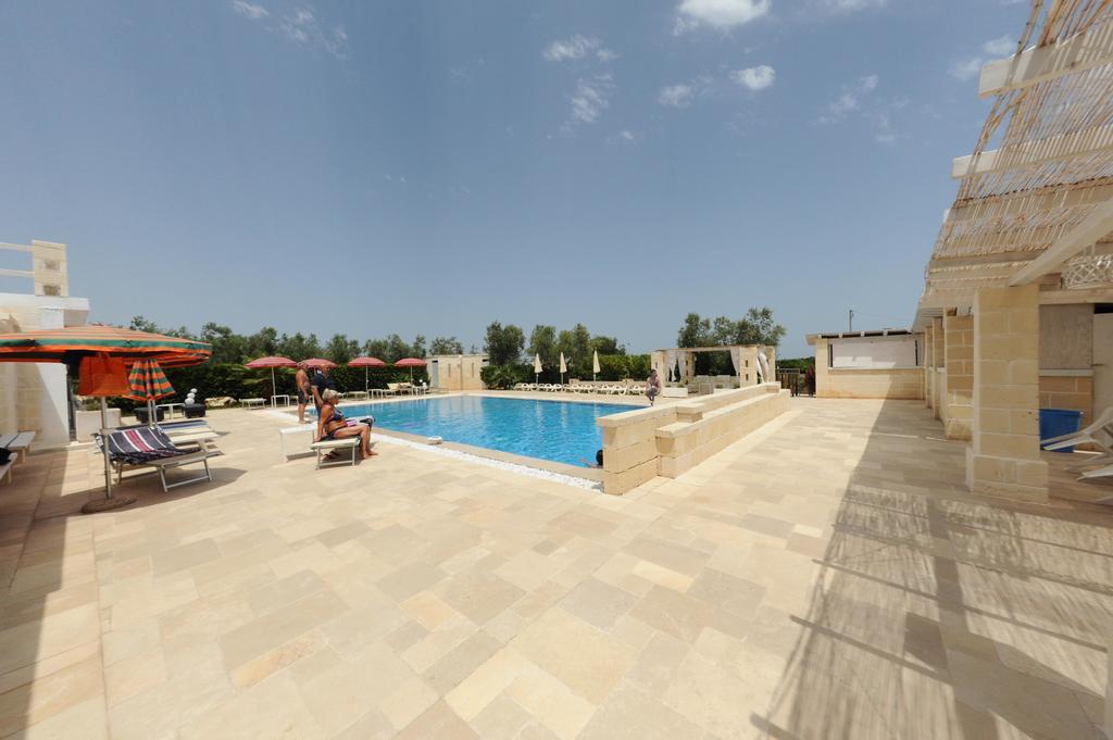 B&B Il Giardino Degli Ulivi Торре-Санта-Сабіна Екстер'єр фото